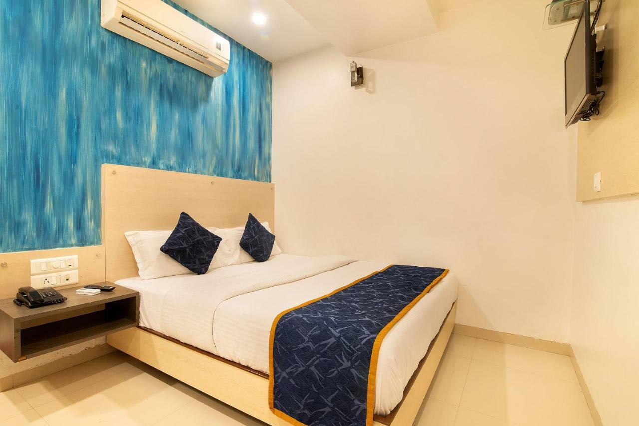 Hotel Sheetal Plaza スーラト エクステリア 写真